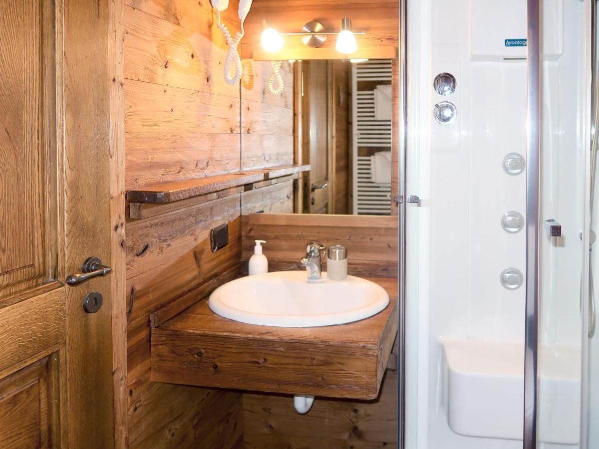 Apartment La Tata By Interhome Valtournenche Bagian luar foto